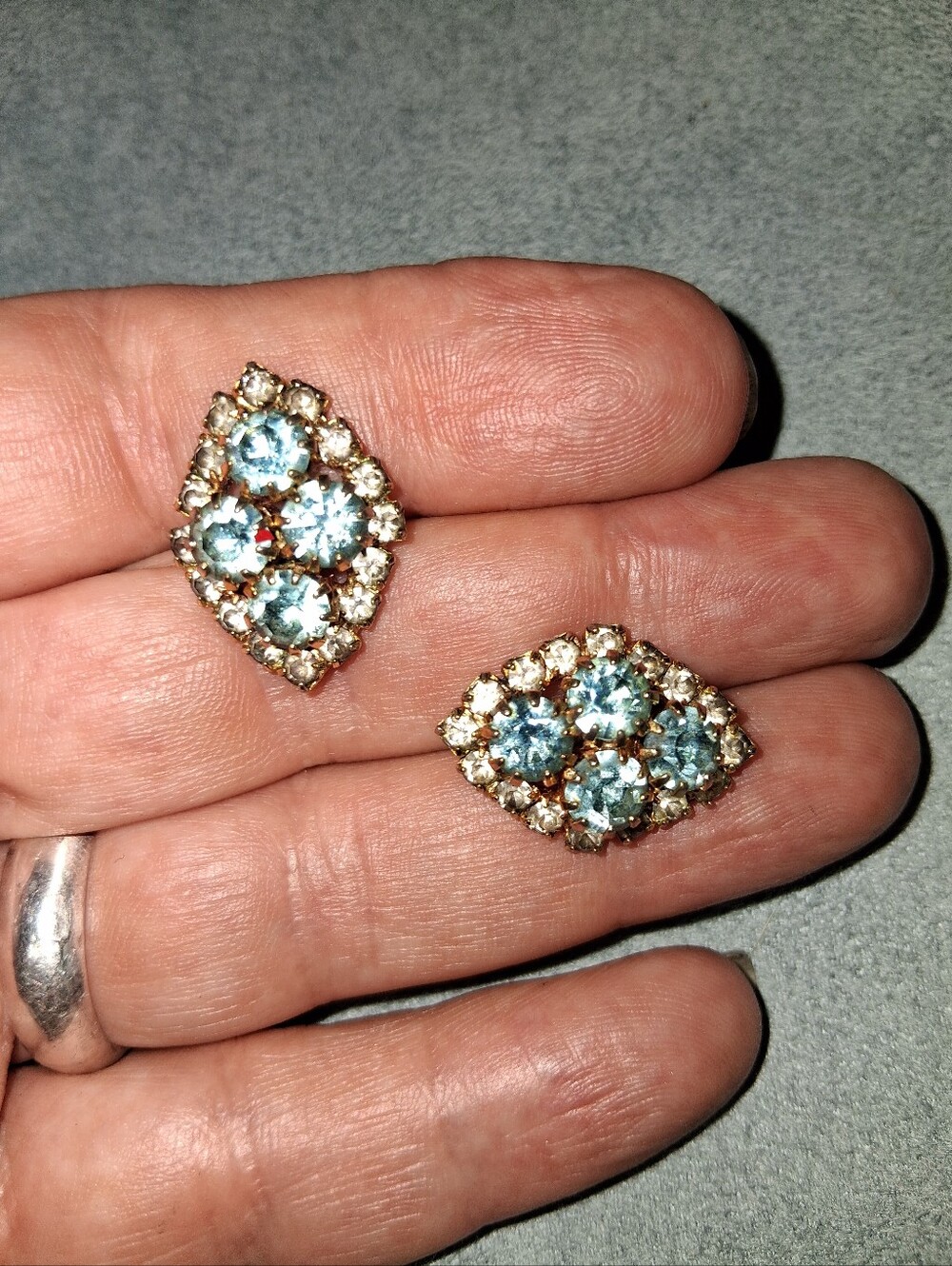 Mid Century Retro Light Blue Rhinestone Earrings